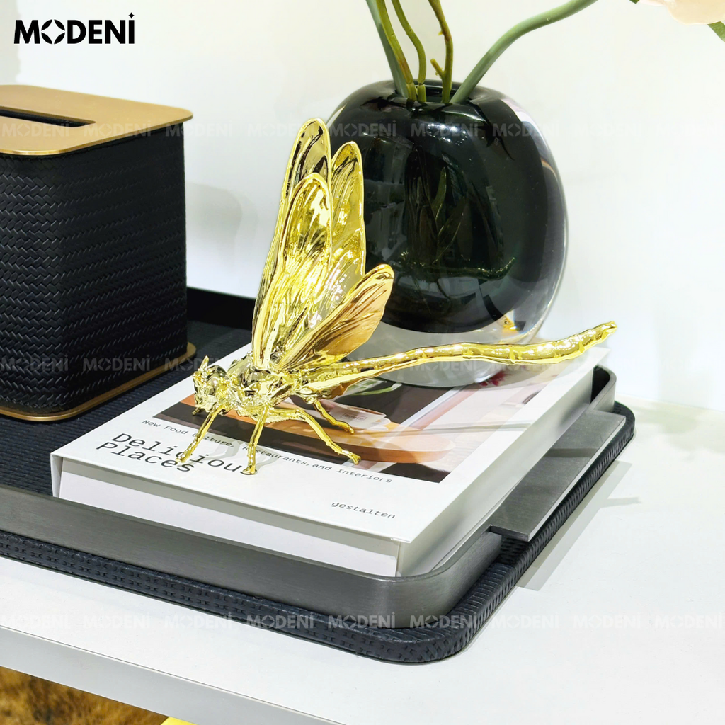 Tượng Chuồn Chuồn Decor Cao Cấp Eve Golden – Hợp Kim Vàng Ánh Kim – Trang Trí Bàn, Kệ, Góc Decor Hiện Đại