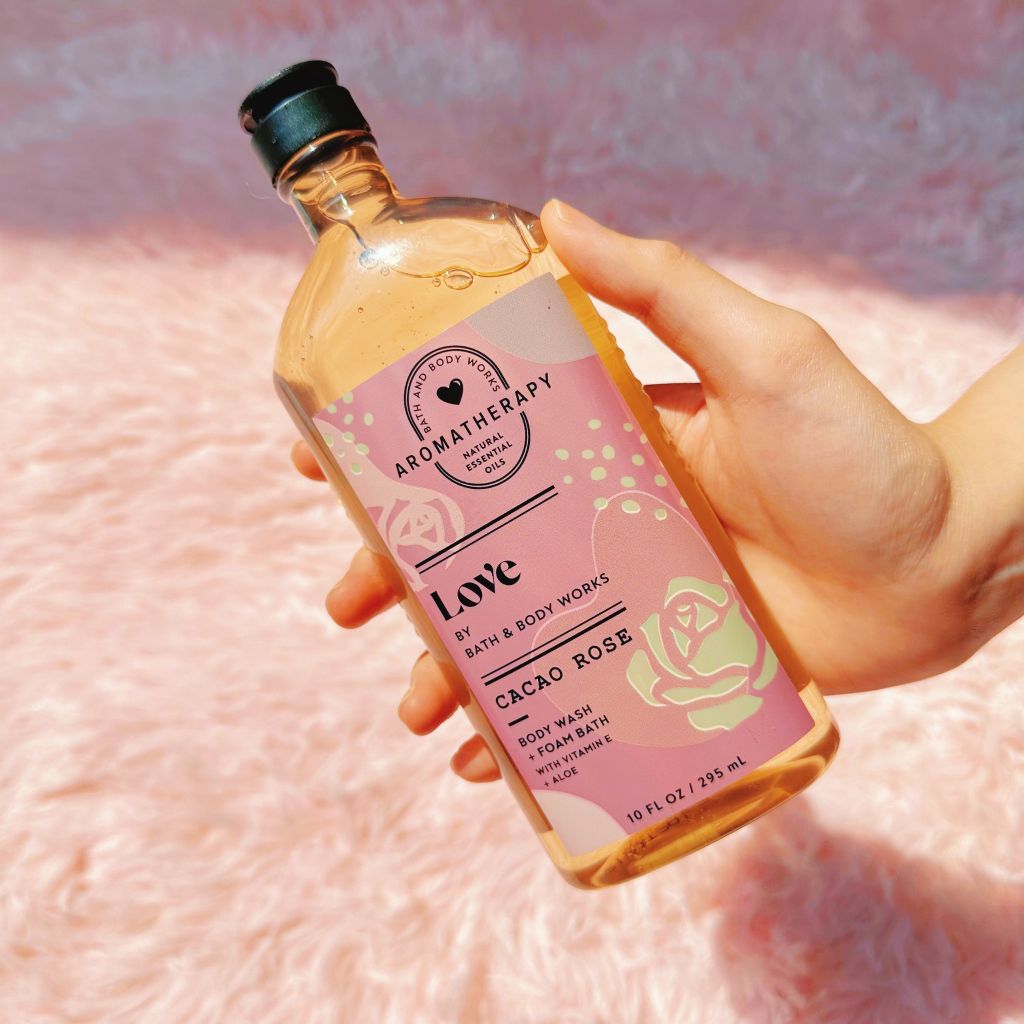 Sữa tắm thư giãn Bath & Body Works Aromatherapy LOVE Cacao, Rose