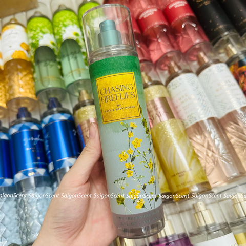 Xịt thơm toàn thân Bath & Body Works Body Mist CHASING FIREFLIES 236mL