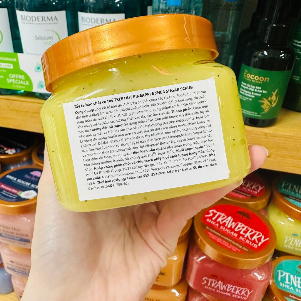Tẩy tế bào chết cơ thể hương dứa Tree Hut Shea Sugar Scrub PINEAPPLE 510g