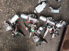 Cọc lái Corolla Altiz 2010