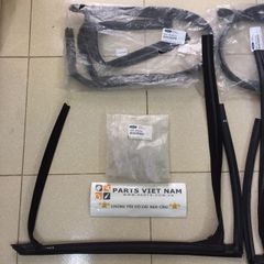 GIOĂNG LÊN KÍNH FORD FORCUS ĐỜI 2008 4M51-A25825AL, 7M5T-7M125-CB