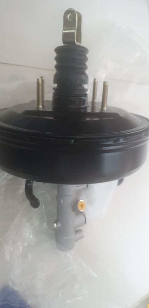 Bầu trợ lực phanh liền tổng phanh Cressida đời 1996