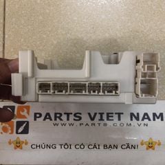 HỘP CẦU CHÌ TRONG XE TOYOTA VIOS ĐỜI 2014-2016 AT 82730-0D680, 827300D680