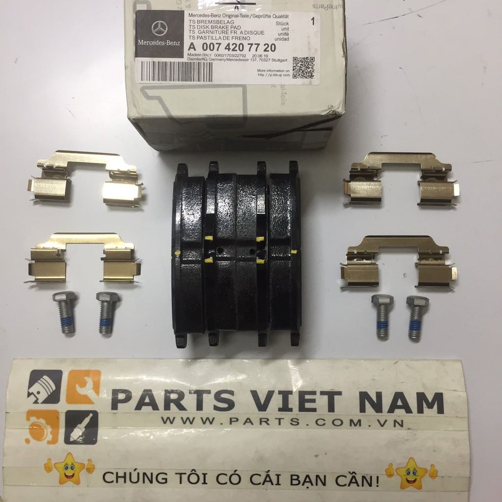 Má phanh, bố thắng sau Mercedes W166 ML350, ML400, ML550, GLE350, GLE400, GLE450, GLE550 đời 2012 - 2018. Hàng cao cấp. Mã A0074207720, A0064203320, A007420772