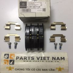 Má phanh, bố thắng sau Mercedes W166 ML350, ML400, ML550, GLE350, GLE400, GLE450, GLE550 đời 2012 - 2018. Hàng cao cấp. Mã A0074207720, A0064203320, A007420772