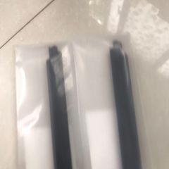 Nẹp chân kính ngoài trước phụ lái Land Cruiser Prado đời 2008. Mã 75711-60071, 75712-60071