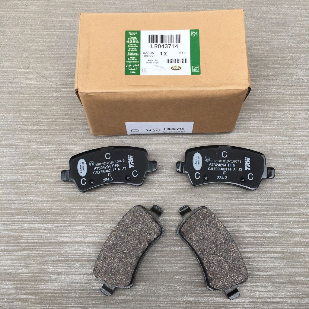 Má phanh hay bố thắng sau Range Rover Evoque đời 2012 - 2015. Hàng cao cấp bảo hành không mạt không zít. Mã LR043285, LR043714, LR134695