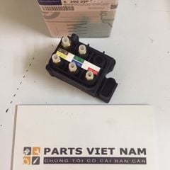 Van chia hơi giảm xóc Mer C300 W205 2015
