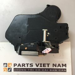 Cơ cấu mở khóa cửa sau Vios 2007 RH xin 6905002220, 69050-02220