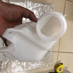 BÌNH NƯỚC RỬA KÍNH FORD EVEREST, RANGER UR5667481