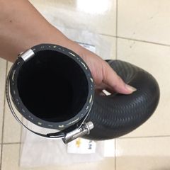 Ống gió từ két Turbo về cổ ga Ford Ranger, Mazda Bt50 máy 2.2 đời 2014 - 2019 . Hàng cao cấp. Mã AB3Z6K683C