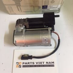 Bơm nâng gầm Mer C300 W205 2015