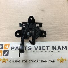 Ổ KHÓA NẮP CAPO KIA MORNING ĐỜI 2013 811301Y000