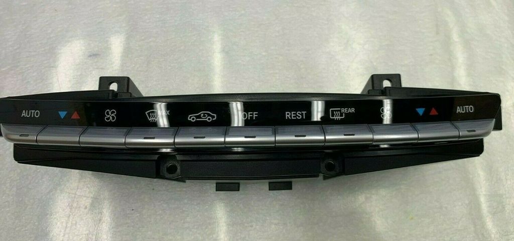 Cụm điều khiển điều hòa Mercedes S550 đời 2013 mã A2219052700, A2219052800, A2219059500