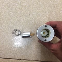 CHUỘT ĐỀ KIA MORNING ĐỜI 2010 HÀNG HÀN QUỐC 0E35618X10