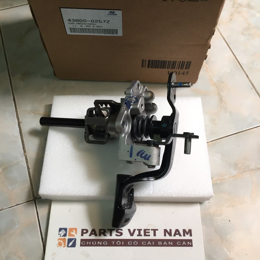 Cụm sang số hoặc đi số Hyundai Grand i10 máy 1.0 đời 2014 - 2018 số sàn. Hàng xịn Ấn. Mã 4380002572, 43800-02572