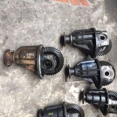 Đùm cầu sau Ford Ranger (9x40-2007), (11x41-2008-2013) hàng tháo xe