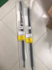 Nẹp chân kính ngoài trước phụ lái Land Cruiser Prado đời 2008. Mã 75711-60071, 75712-60071