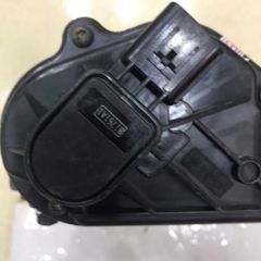 Cổ ga Focus 2.0 2005 tháo xe 4M5G-ED LF15, 4M5GEDLF15