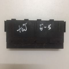 DƠ LE XI NHAN TOYOTA VIOS 82641-47020, 8264147020