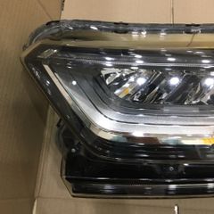Đèn pha bên lái xe Honda CRV 2018-2021 bản led (Đen, Nhựa) mã D-121220-28
