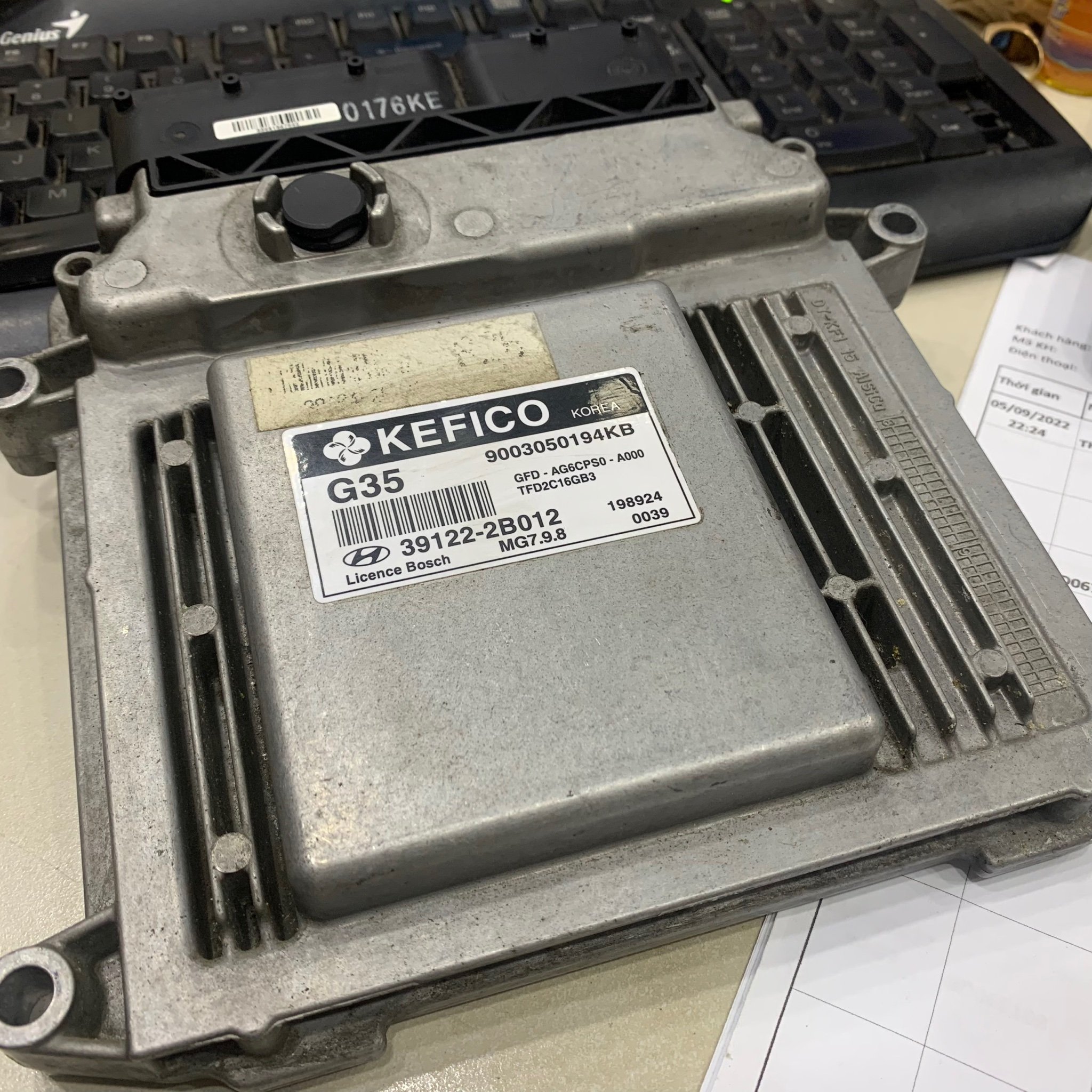 Nguyễn Hộp đen I30 tháo xe nguyên zin 39122-2B012 – Parts Viet Nam