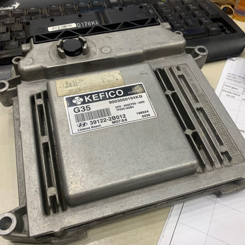 Hộp đen I30 tháo xe nguyên zin 39122-2B012