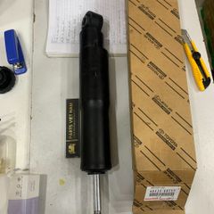 Giảm xóc sau Land Cruiser 1998 - 2007, Lexus LX470 1998 - 2002 xịn RH = LH 4853069117, 4853060052, 4853069117, 4853069155, 4853060051, 4853060052, 4851060081, 4851069127, 4851169467