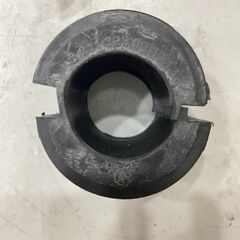 Cao su ốp cân bằng trước Mercedes W211, E280, E200, E240, W221. Mã phụ tùng A2213231765, A2213230965, A2113230030, A2113230060
