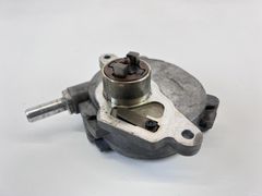 Bơm chân không Mercedes C250, C200 máy M271 1.8 đời 2012 - 2015 tháo xe US. Mã A2712301665, A 2712301665, A 271 230 16 65