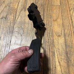 Bàn đạp chân ga Nissan Murano 2003 - 2007. Hàng tháo xe US. Mã 18002CA100, 18002CA000, 18002-CA100, 18002-CA000.