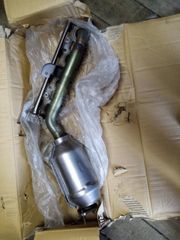 Cổ xả Lexus GX470 2UZFE UZJ120. Hàng tân trang 1714050060, 17140-50060.