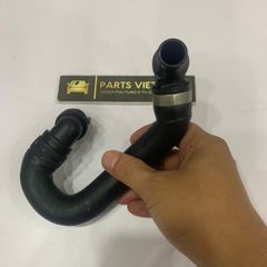 Ống dẫn nước dàn sưởi đường vào Mercedes W204 C200, C250, C300, W212, E200, E250, E300, E350 đời 2007 - 2015. Hàng Mer OEM. Mã A2048301396.