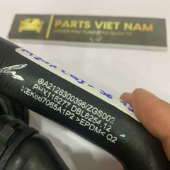Ống dẫn nước dàn sưởi đường ra Mercedes W204 C200, C250, C300, W212, E200, E250, E300, E350 đời 2007 - 2015. Hàng Mer OEM. Mã A2128300396.
