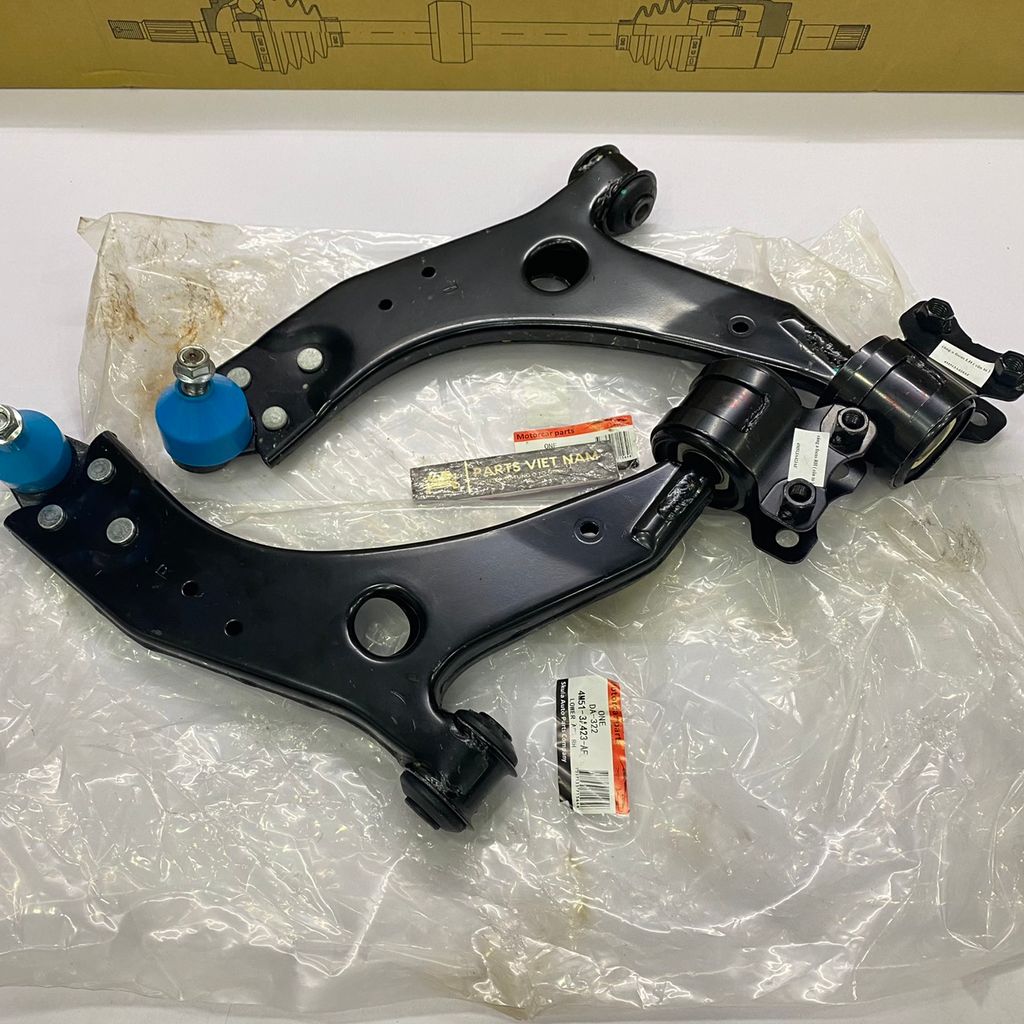 Càng A Ford Focus côn to 21 đời 2006 - 2012. Hàng Taiwan. Mã 4M513A424AF LH, 4M513A423AF RH ( 1 cái )