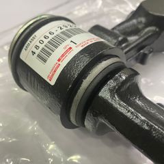 Càng A trên bên phụ Toyota Haice ( Cá mập) đời 2005 - 2014. Hàng cao cấp Thailand. Mã 48066-29225, 4806629225