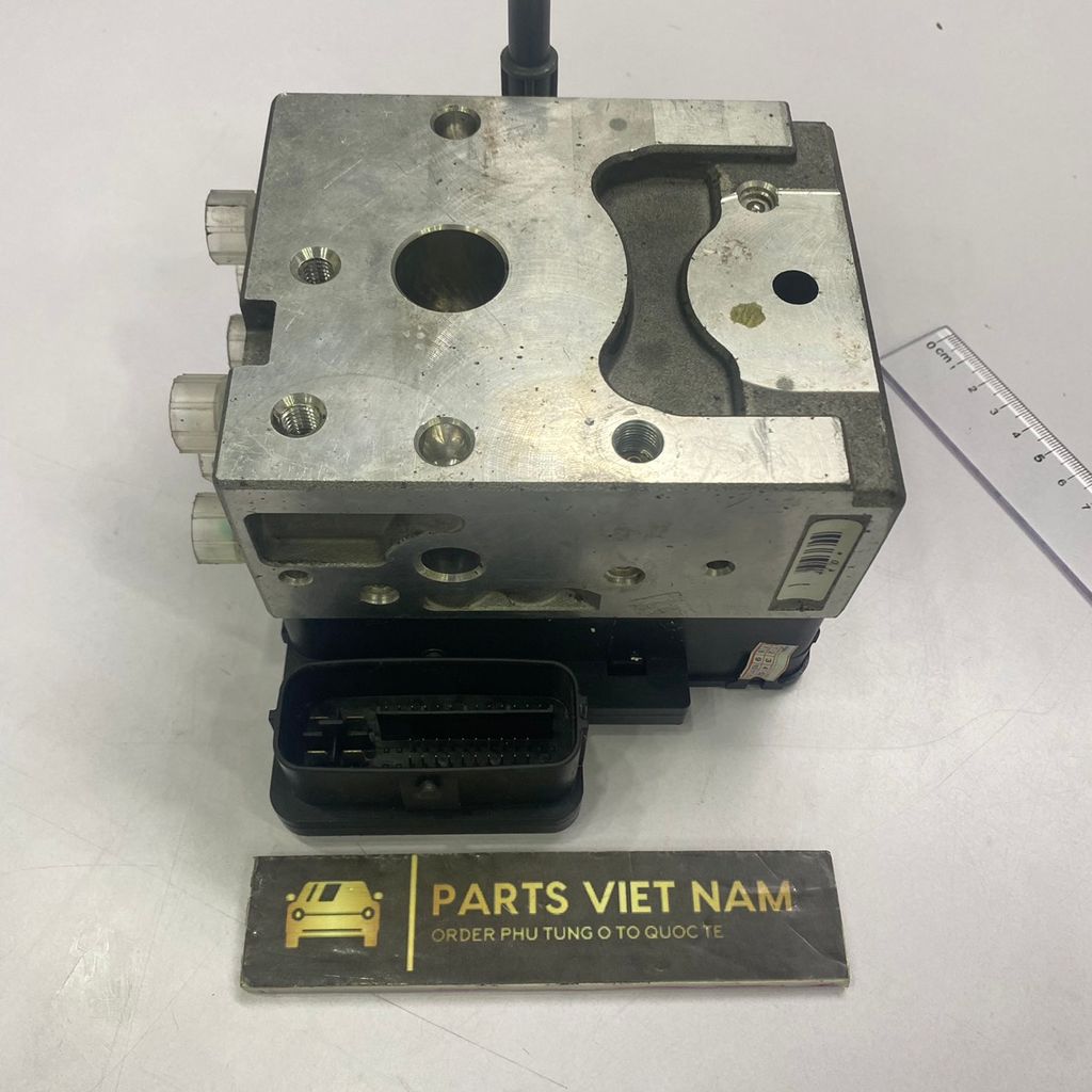 Cụm Abs Toyota Highlander Hybrid đời 2008 - 2018. Hàng tháo xe. Mã 44501-48080, 4450148080, 44050-48320, 4405048320, 44501-50070, 4450150070