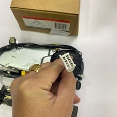 Cơ cấu ổ khóa cửa, khóa ngậm Ford Laser 1.6 và 1.8 đời 2000 - 2005. Hàng cao cấp. Mã BJ3D58310E RH, BJ3D59310E LH