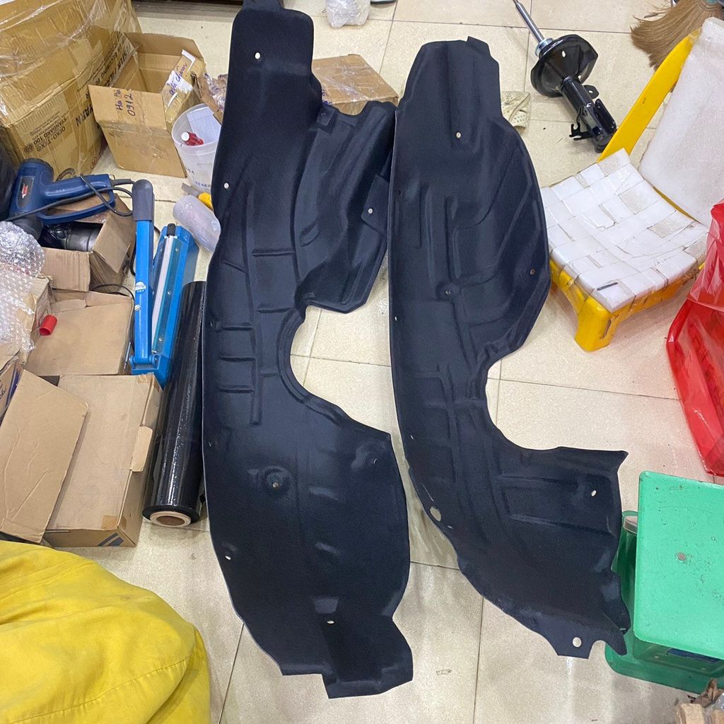 Chắn bùn lòng dè sau nỉ Toyota Camry 2.4, LE, 2.0, 3.5Q đời 2006 - 2013. Hàng cao cấp sản xuất China. Mã 65638-06080 LH, 65637-06080 RH, 6563806080 LH, 6563706080 RH ( 1 cái )