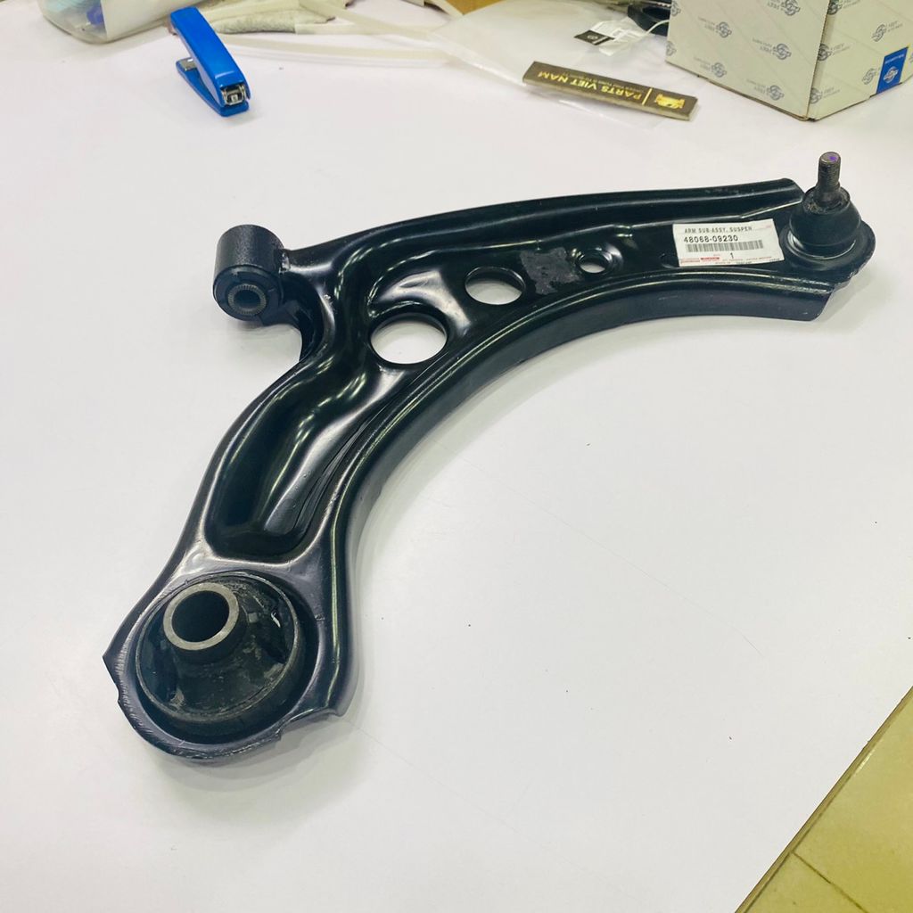 Càng A Toyota Vios bên phụ đời 2015 - 2020, hàng chính hãng.  Mã 4806809260, 4806809251, 4806809230, 48068-09260, 48068-09251, 48068-09230