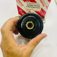 Lọc xăng sắt Toyota Corolla 1.6 máy 4A đời 1990 - 1999. Hàng cao cấp. Mã 23300-19195, 2330019195
