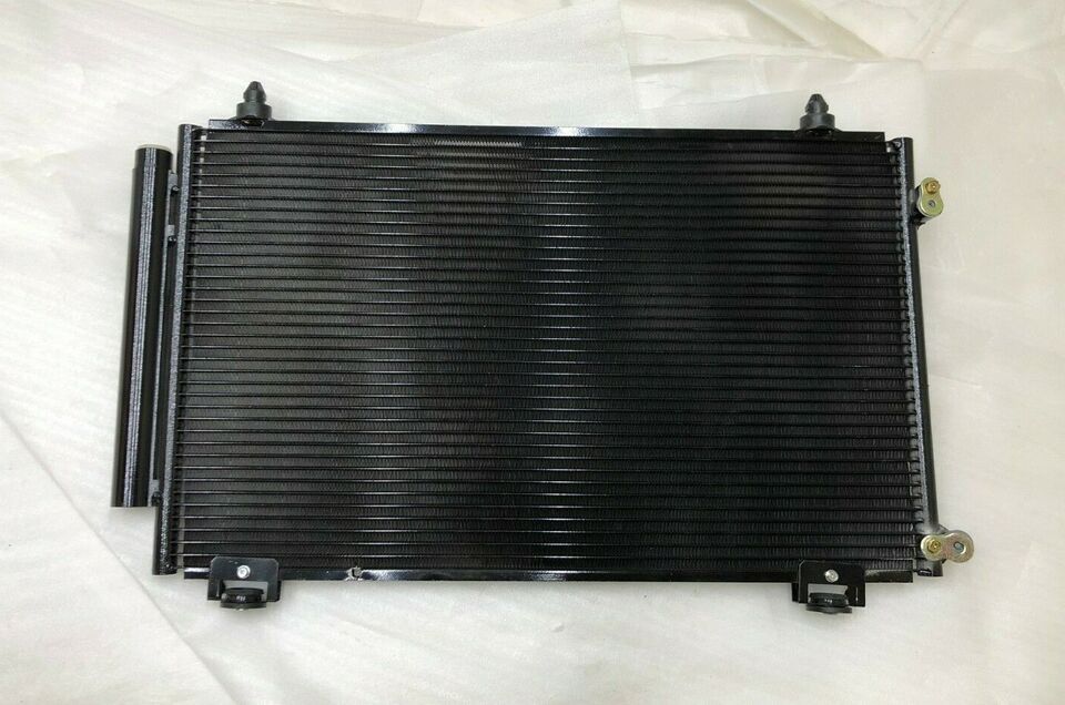 Dàn hoặc giàn nóng điều hòa Toyota Corolla Altis 1.8 máy 1ZZ, 3ZZ đời 2000 - 2008. Hàng Paco Thailand. Mã 88450-02150, 88450-02170, 8845002150, 8845002170