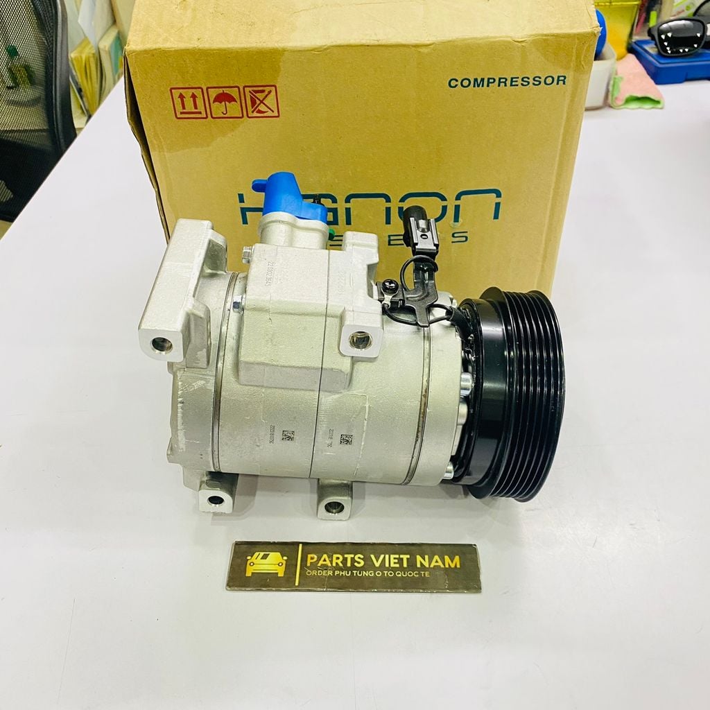 Lốc lạnh hay lốc điều hòa Hyundai Santafe 2.2 máy D4EB đời 2005 - 2012. Hàng HCC Hàn Quốc. Mã 977012B400, 977012B450, 97701-2B400, 97701-2B450