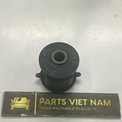 Cao su ngõng moay ơ bắt thanh giằng sau quả nhỏ Toyota Camry 2.4 ACV30, ACV31, ACV40 ACV41 đời 2003 - 2014. Hàng Pos Thailand. Mã 48725-48020, 4872548020