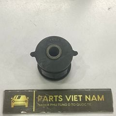 Cao su ngõng moay ơ bắt thanh giằng sau quả nhỏ Toyota Camry 2.4 ACV30, ACV31, ACV40 ACV41 đời 2003 - 2014. Hàng Pos Thailand. Mã 48725-48020, 4872548020