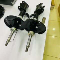 Giảm xóc trước hay phuộc trước Toyota Prius đời 2006 - 2010. Hàng Showa Japan thay 1 đôi bảo hành 6 tháng. Mã  4851080274 RH, 4851047041 RH, 4852080064 RH, 4852047041 RH ( 1 đôi )