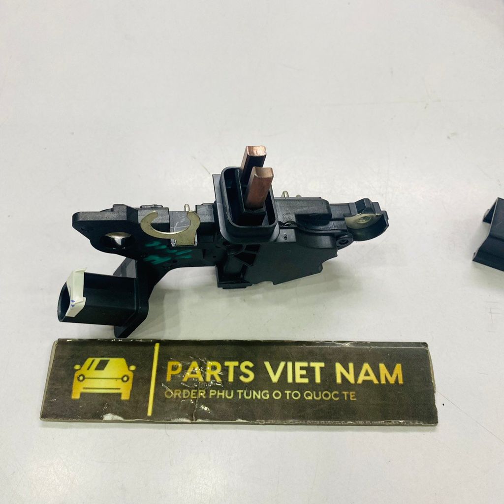 Tiết chế máy phát Mercedes R350, MK350, E350, E350, Sprinter 2500, Sprinter 3500 đời 2006 - 2009. Hàng cao cấp. Mã F00MA45222 A0031547506, A0041540106, A0031547506, A0041540106