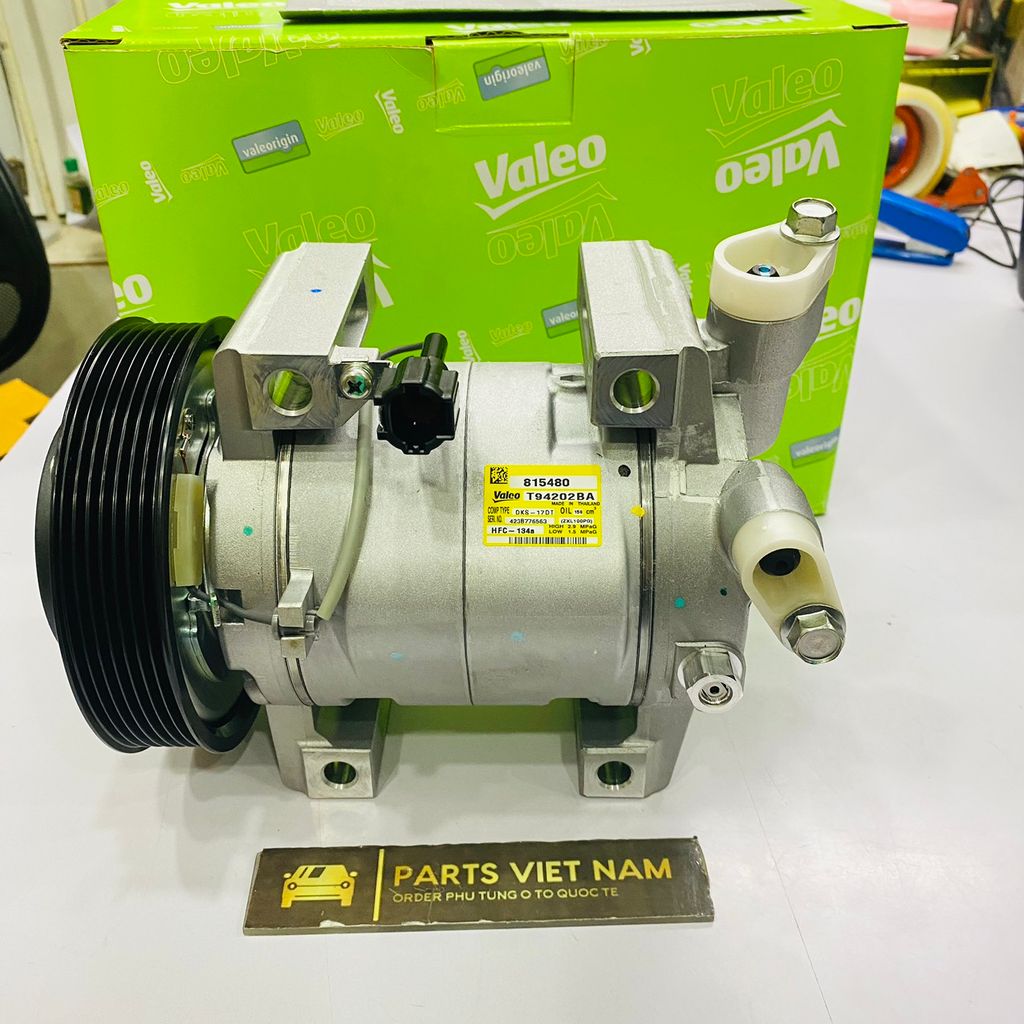 Lốc lạnh hoặc lốc điều hòa Nissan Navara NP300 đời 2014 - 2019. Hàng Valeo Thailand xịn. Mã 926004KV0A, 926104KV0A, 92600-4KV0A, 92610-4KV0A