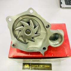 Bơm nước động cơ Mitsubishi Galant, Grandis, Lancer, Outlander động cơ 4G69 đời 2000 - 2009. Hàng GMB Japan. Mã GWM78A, MD979395